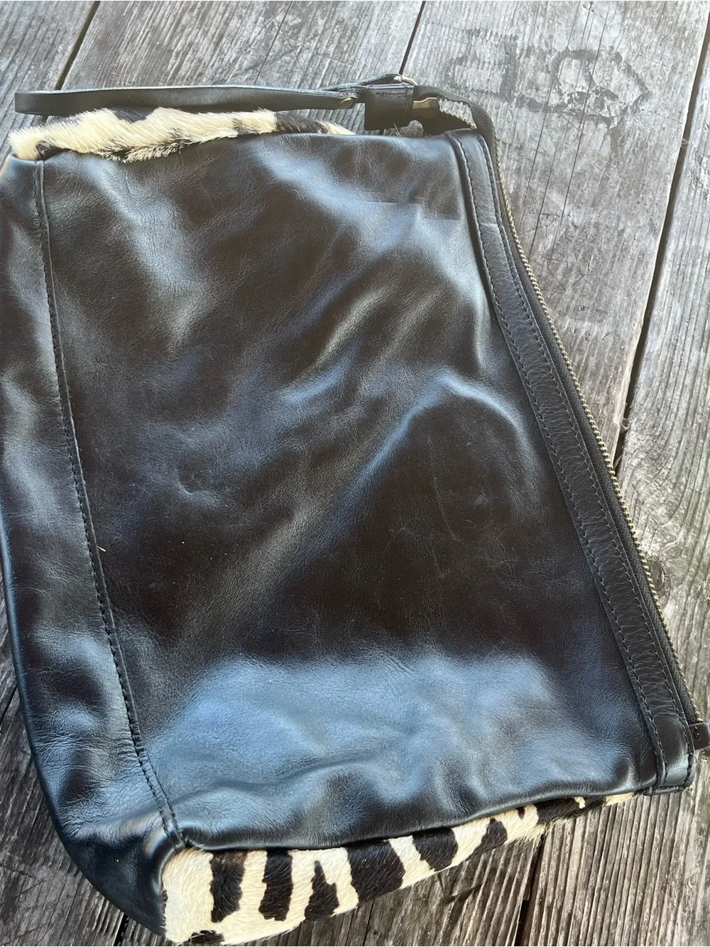 Cavalcanti italy wristlet